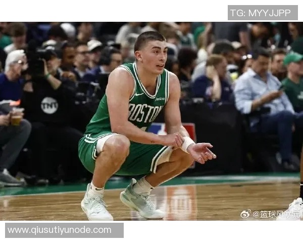 普理查德谈低迷状态下如何通过助攻抢断和篮板帮助队友